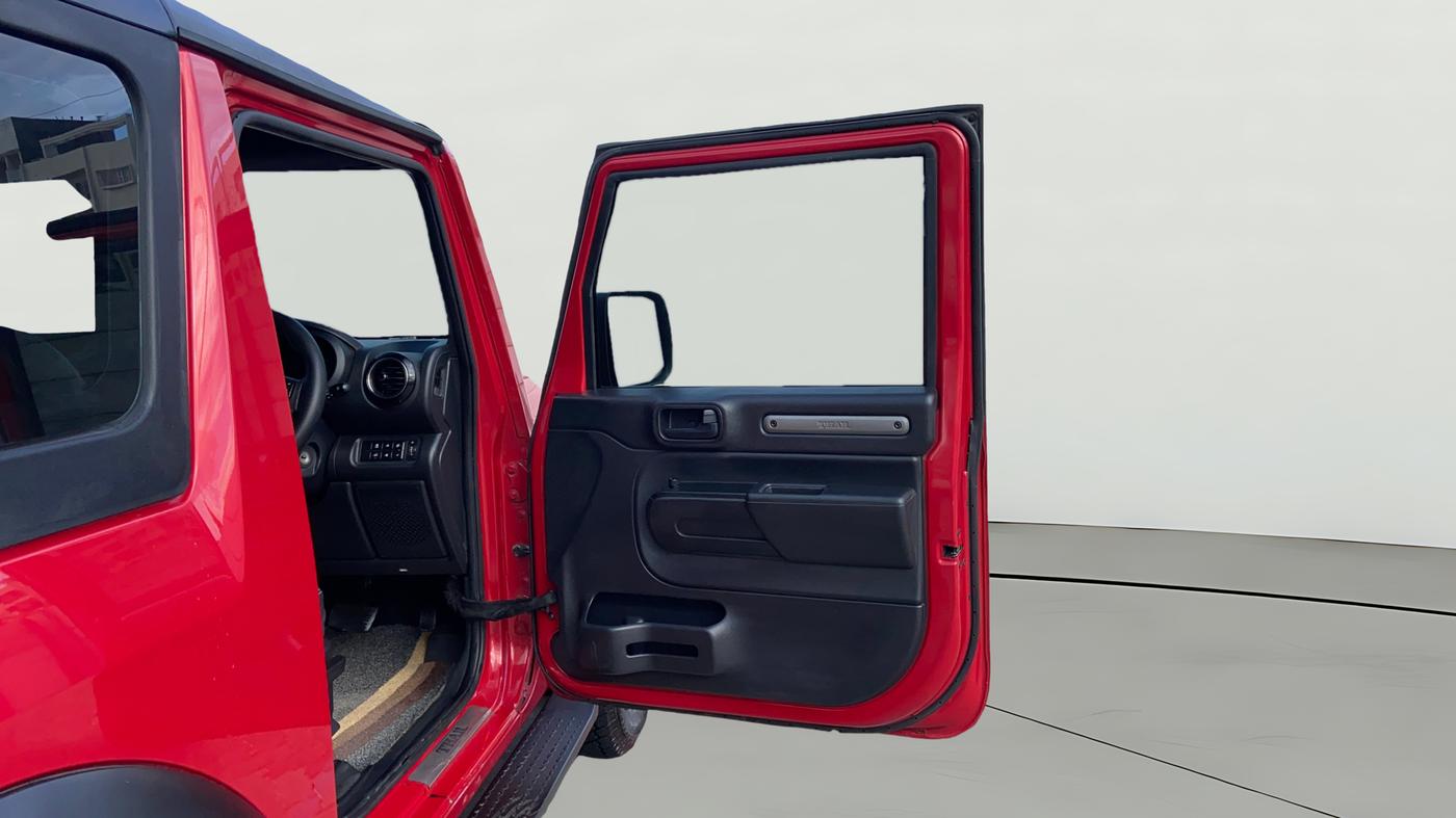 2021 Mahindra Thar LX D AT 4WD HT, Diesel, Automatic, 1,06,043 km, RHS Rear Door