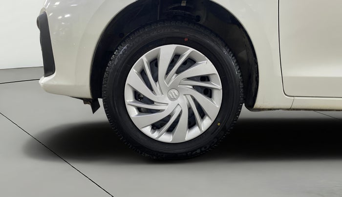 2023 Maruti Ertiga VXi (O), Petrol, Manual, 9,287 km, Left Front Wheel