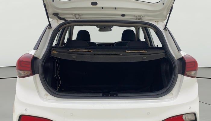 2019 Hyundai Elite i20 SPORTZ PLUS  1.2 CVT, Petrol, Automatic, 1,36,954 km, Boot Open Zoomed View