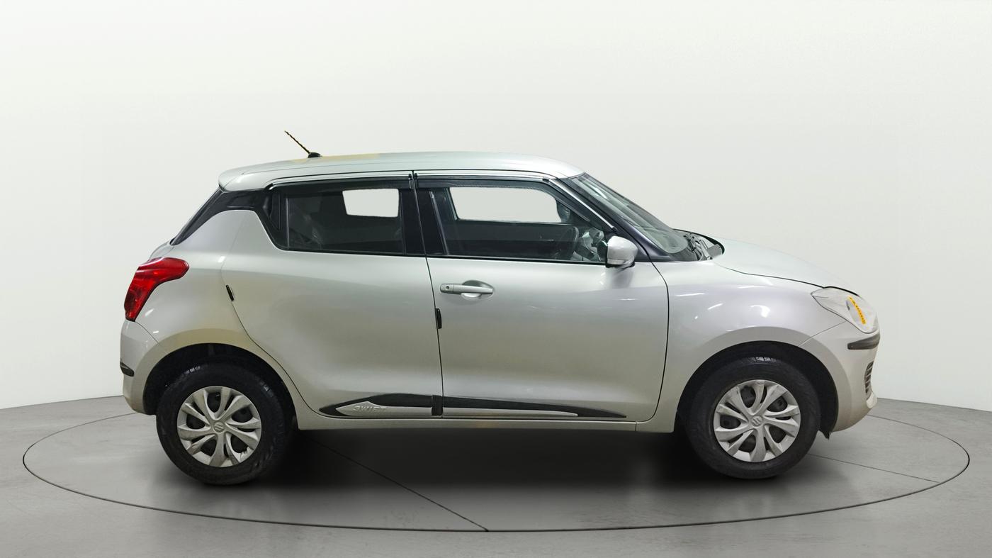 2022 Maruti Swift VXI AMT, Petrol, Automatic, 24,411 km, Right Side View
