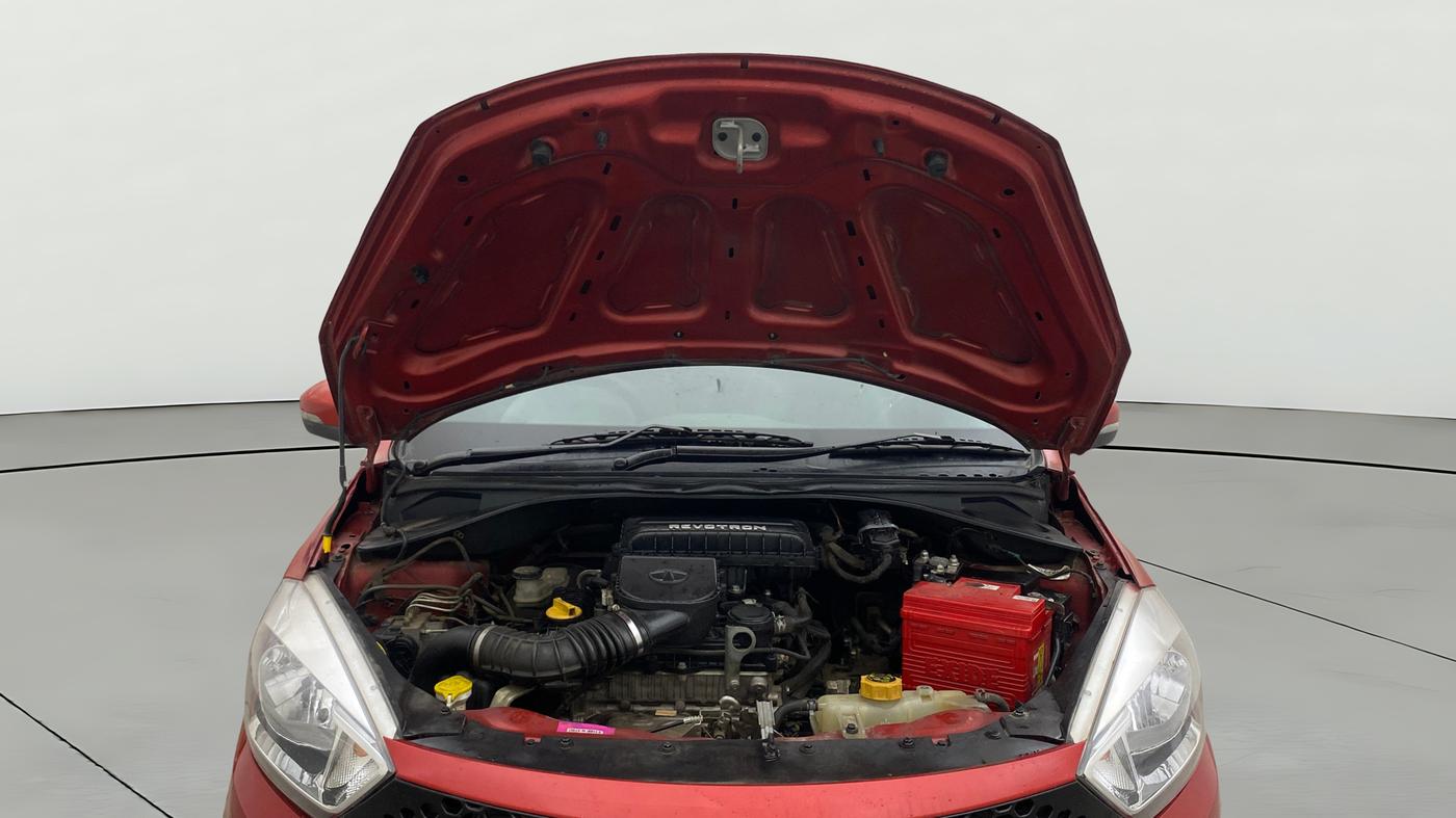 2018 Tata Tiago XZA PETROL, Petrol, Automatic, 95,205 km, Open Bonet