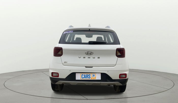 2021 Hyundai VENUE SX (O) 1.5 CRDI, Diesel, Manual, 52,295 km, Back/Rear