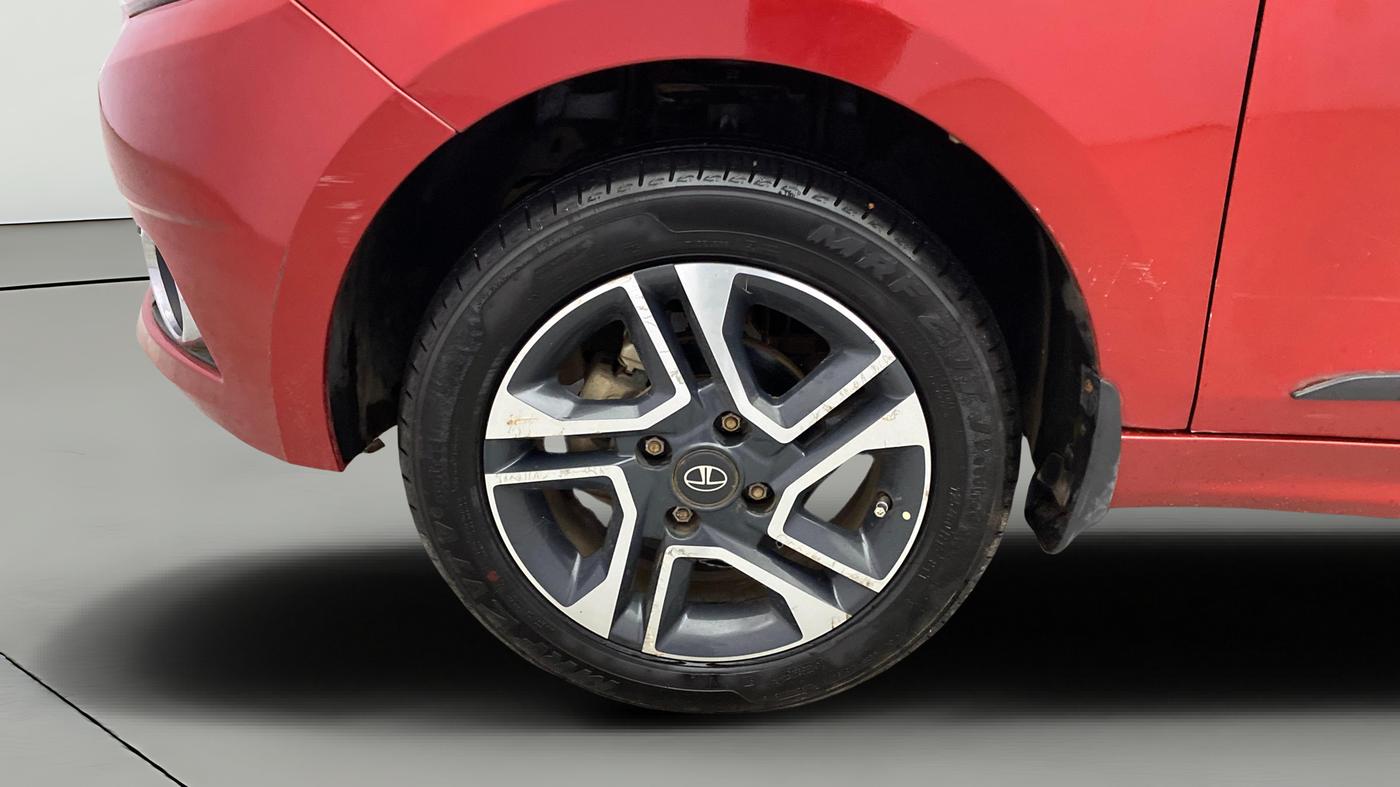 2019 Tata Tiago XZ PLUS PETROL, Petrol, Manual, 33,048 km, Left Front Wheel
