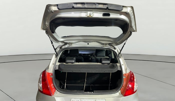 2013 Maruti Swift VXI, Petrol, Manual, 1,06,648 km, Boot Open Zoomed View