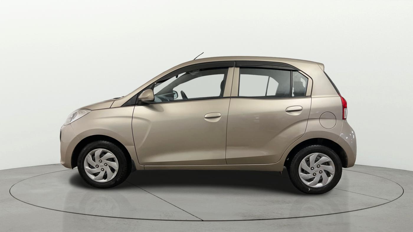 2019 Hyundai NEW SANTRO SPORTZ CNG, CNG, Manual, 88,433 km, Left Side