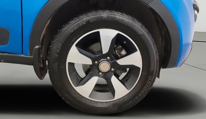 2019 Tata NEXON XZA PLUS DIESEL, Diesel, Automatic, 86,402 km, Right Front Wheel
