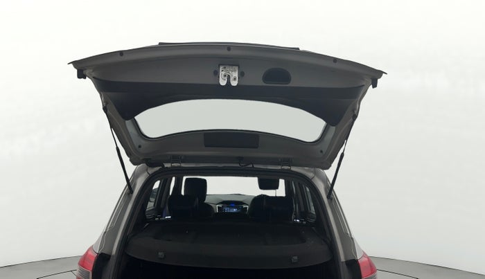 2017 Hyundai Creta SX PLUS 1.6 PETROL, Petrol, Manual, 71,875 km, Boot Door Open