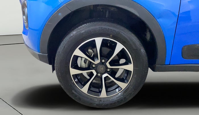 2020 Tata NEXON XZA PLUS SUNROOF PETROL, Petrol, Automatic, 8,888 km, Left Front Wheel