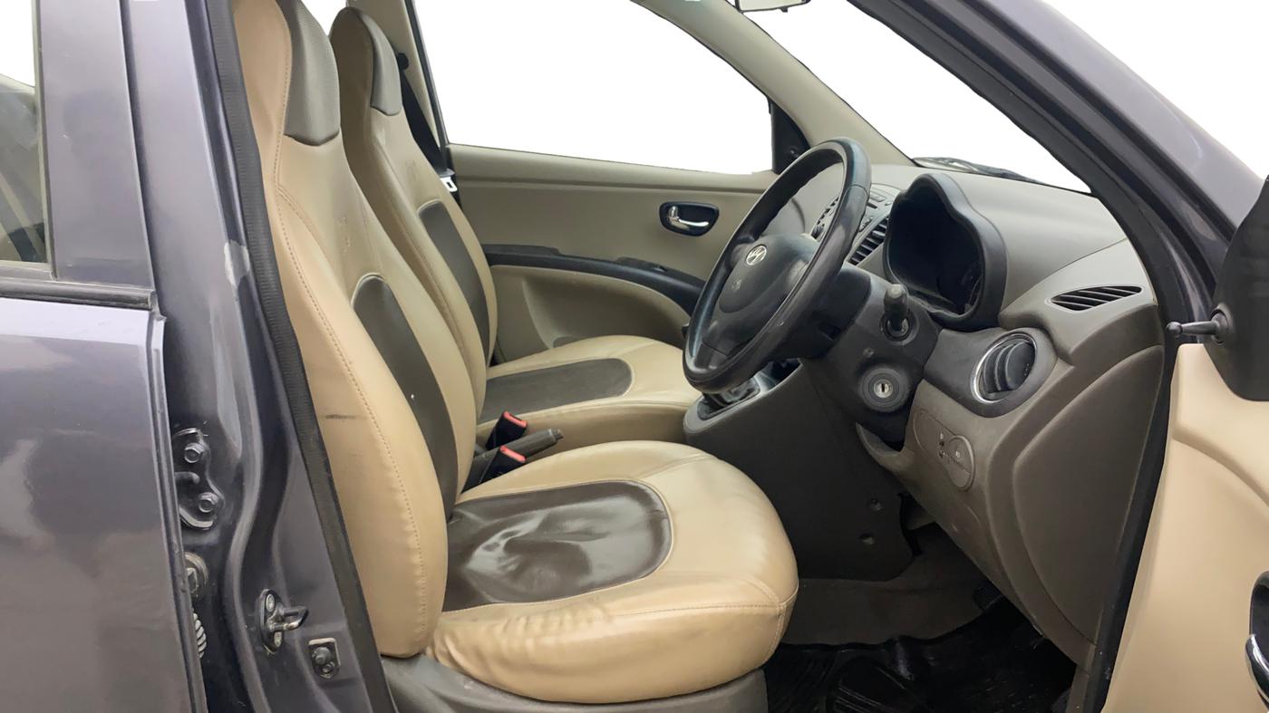 2015 Hyundai i10 SPORTZ 1.1, Petrol, Manual, 82,935 km, Right Side Front Door Cabin