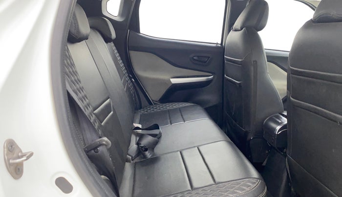 2023 Nissan MAGNITE XE, Petrol, Manual, 30,301 km, Right Side Rear Door Cabin