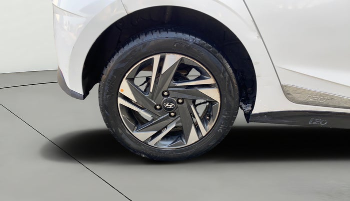 2020 Hyundai NEW I20 ASTA (O) 1.0 TURBO GDI DCT, Petrol, Automatic, 68,482 km, Right Rear Wheel