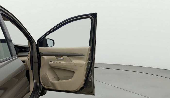 2021 Maruti Ertiga VXI SHVS, Petrol, Manual, 93,959 km, RHS Front Door