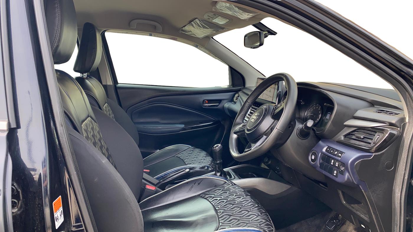 2023 Maruti Baleno ALPHA PETROL 1.2, Petrol, Manual, 17,781 km, Right Side Front Door Cabin