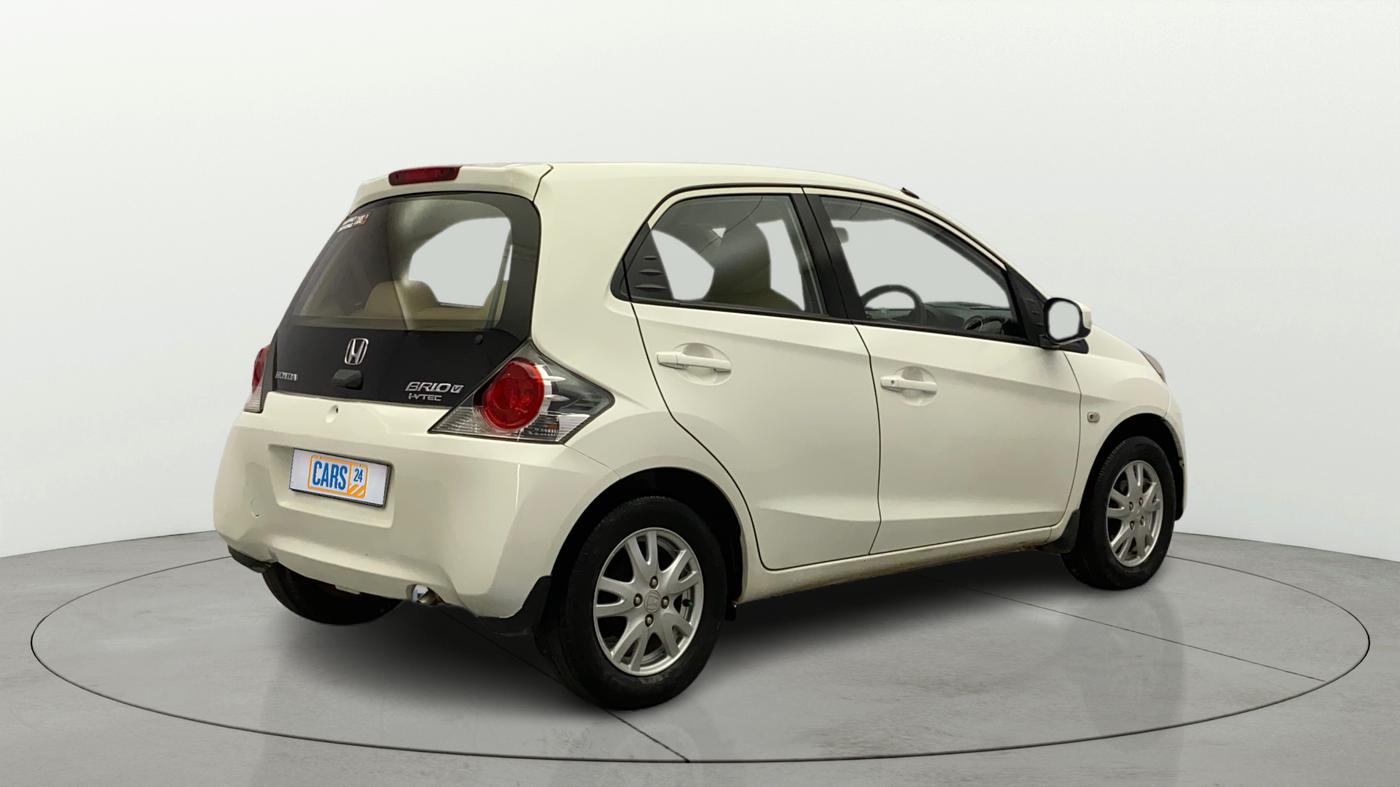 2013 Honda Brio V MT, Petrol, Manual, 57,175 km, Right Back Diagonal