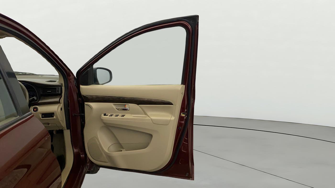 2019 Maruti Ertiga ZXI SHVS, Petrol, Manual, 30,570 km, RHS Front Door