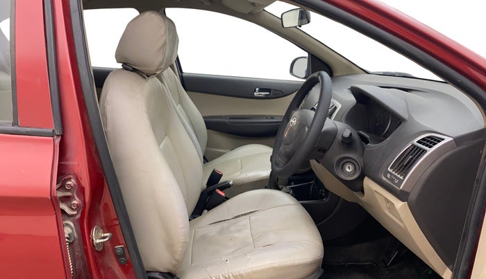 2012 Hyundai i20 MAGNA 1.2, Petrol, Manual, 59,306 km, Right Side Front Door Cabin