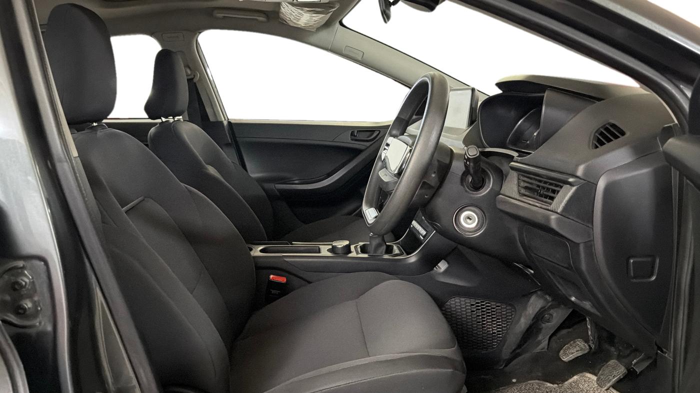 2024 Tata NEXON SMART PLUS S 1.2 REVOTRON, Petrol, Manual, 53,543 km, Right Side Front Door Cabin