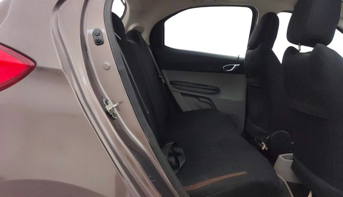 2018 Tata Tiago XZ PETROL, Petrol, Manual, 46,606 km, Right Side Rear Door Cabin