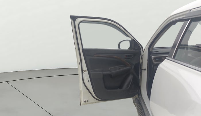 2023 Maruti BREZZA LXI SMART HYBRID, CNG, Manual, 80,327 km, LHS Front Door