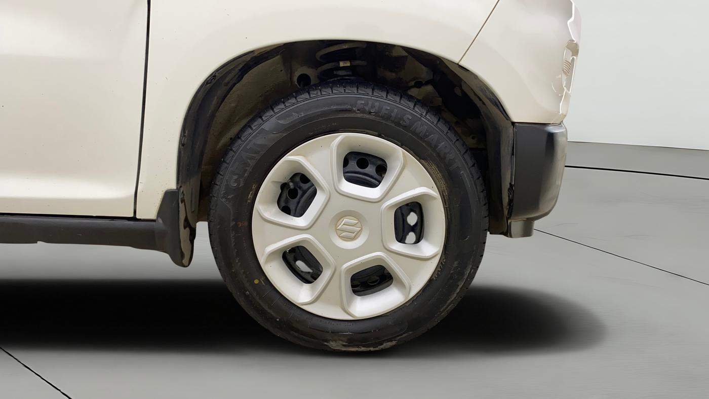 2024 Maruti S PRESSO VXI, Petrol, Manual, 7,054 km, Right Front Wheel
