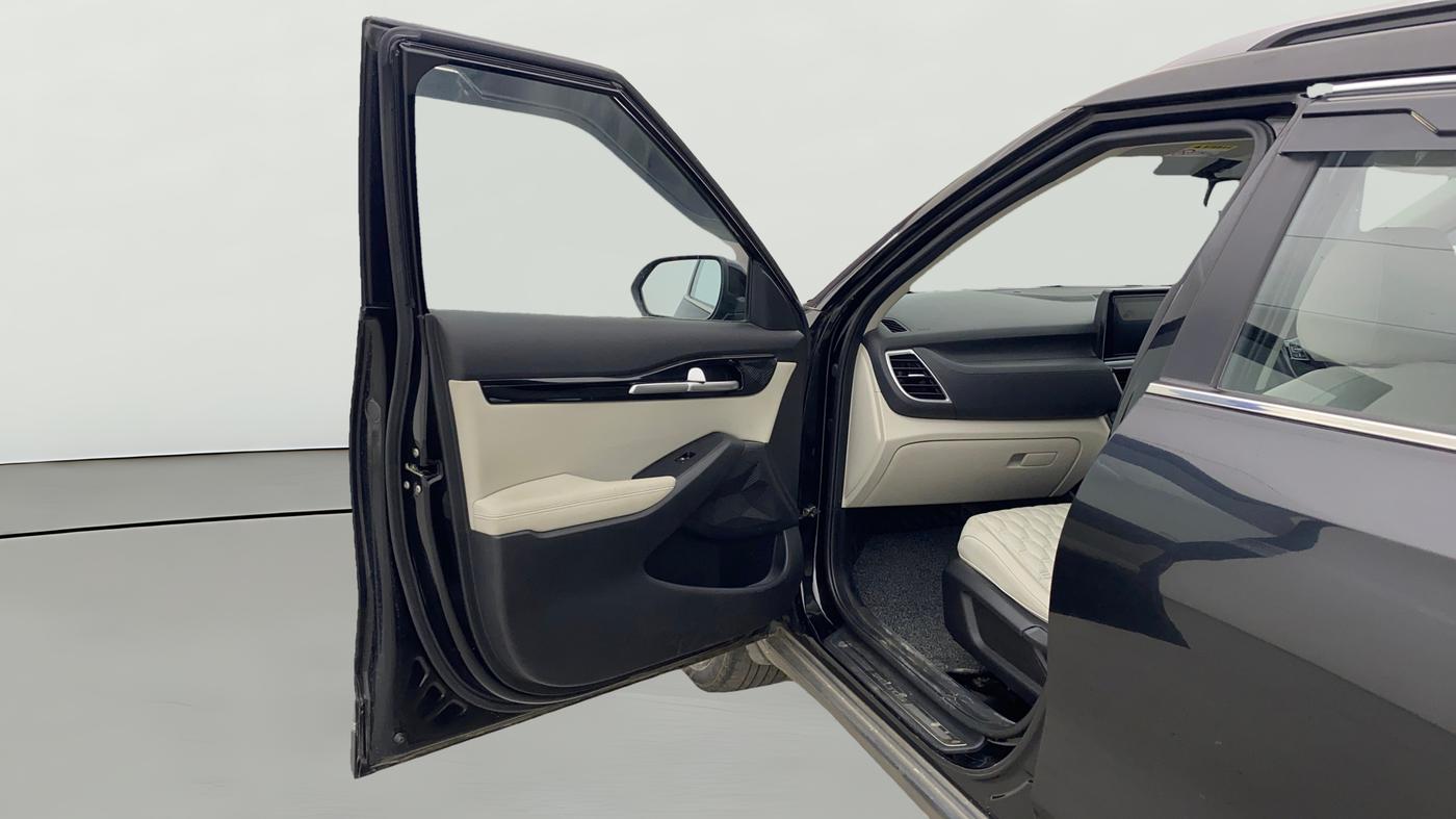 2022 KIA SELTOS HTX 1.5 PETROL, Petrol, Manual, 15,691 km, LHS Front Door