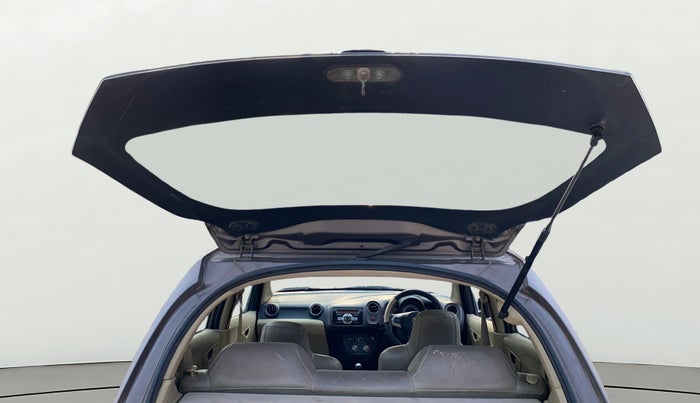 2013 Honda Brio S MT, CNG, Manual, 90,978 km, Boot Door Open