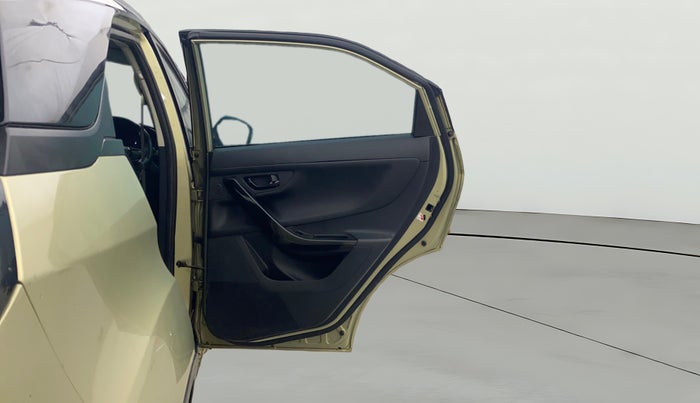 2022 Tata NEXON XZ PLUS (PREMIUM) KAZIRANGA PETROL, Petrol, Manual, 43,128 km, RHS Rear Door