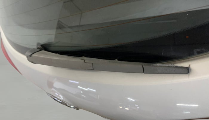 2015 Hyundai Elite i20 ASTA 1.2, CNG, Manual, 43,082 km, Rear Wiper