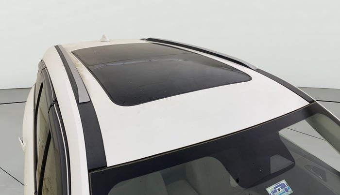 2021 Mahindra XUV700 AX 7 LUXURY D AT 7 STR, Diesel, Automatic, 1,00,162 km, Roof