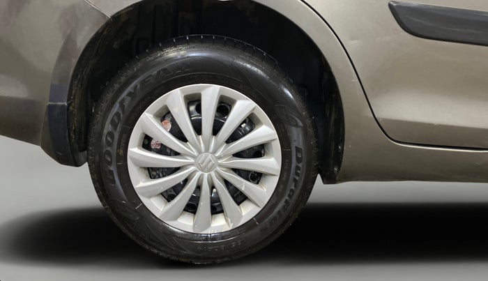 2015 Maruti Swift Dzire VXI, Petrol, Manual, 57,387 km, Right Rear Wheel