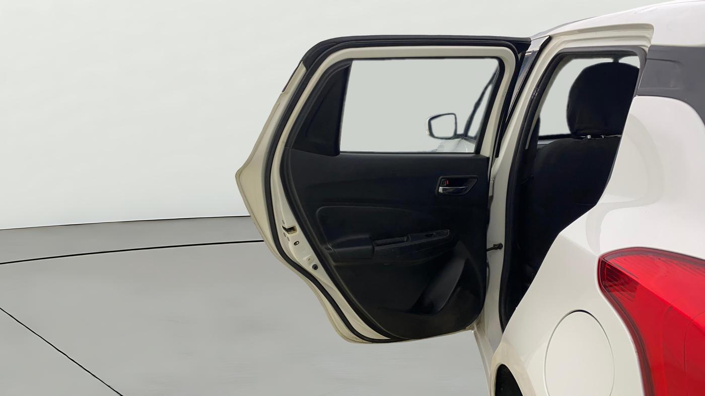 2020 Maruti Swift VXI, Petrol, Manual, 1,71,052 km, LHS Rear Door