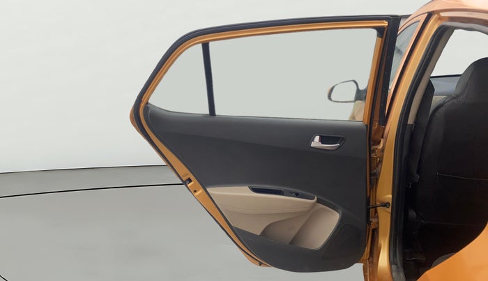 2016 Hyundai Grand i10 ASTA (O) AT 1.2 KAPPA VTVT, Petrol, Automatic, 64,215 km, LHS Rear Door