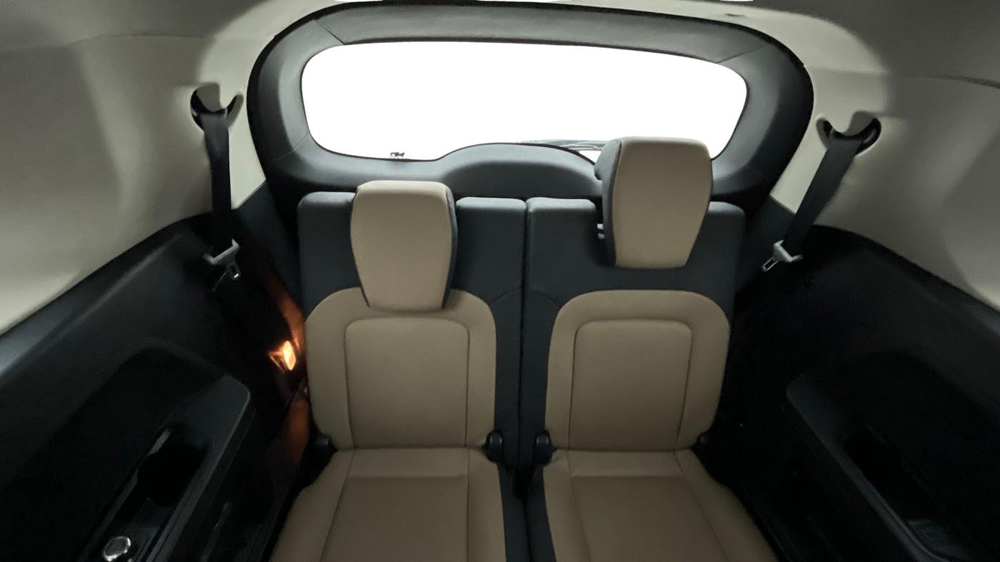 2022 Tata Safari XZA PLUS KAZIRANGA, Diesel, Automatic, 1,27,794 km, Third Seat Row ( optional )