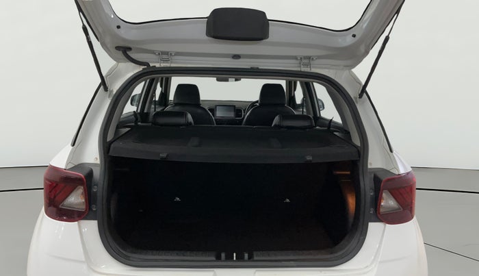 2021 Hyundai VENUE S+ 1.2, Petrol, Manual, 45,320 km, Boot Open Zoomed View