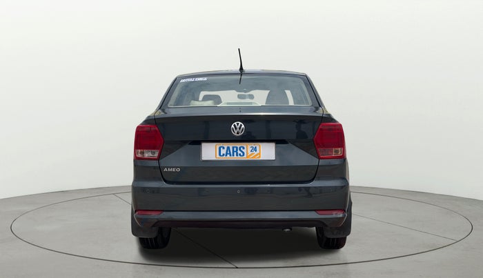 2017 Volkswagen Ameo HIGHLINE1.2L, Petrol, Manual, 72,188 km, Back/Rear