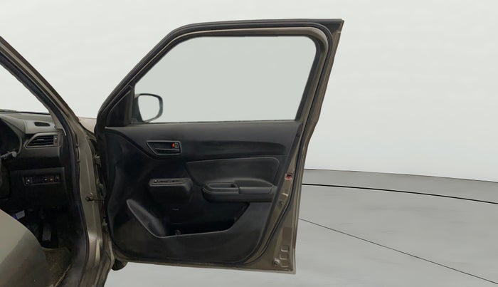 2019 Maruti Swift LXI, CNG, Manual, 69,834 km, RHS Front Door