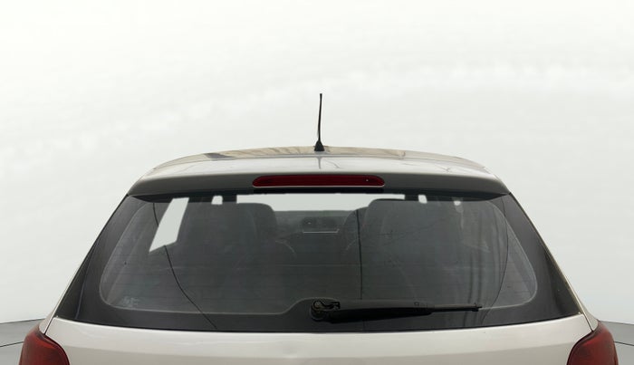 2014 Volkswagen Polo COMFORTLINE 1.5L, Diesel, Manual, 1,13,971 km, Rear Windshield