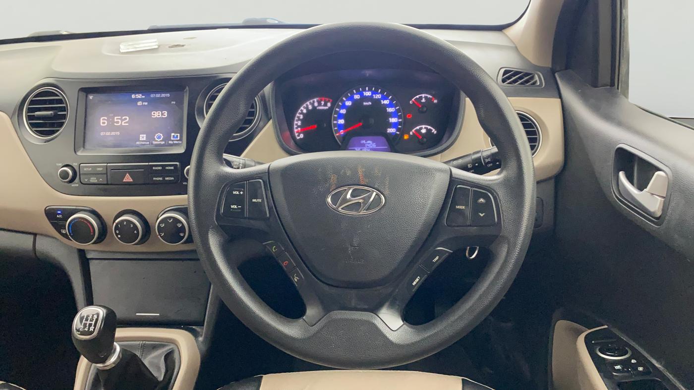 2017 Hyundai Xcent SX 1.2, Petrol, Manual, 75,896 km, Steering Wheel Close Up