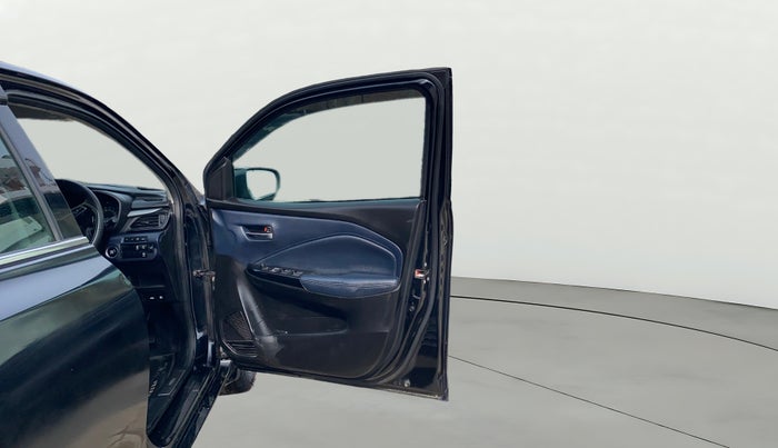 2023 Maruti Baleno ALPHA PETROL 1.2, Petrol, Manual, 17,781 km, RHS Front Door