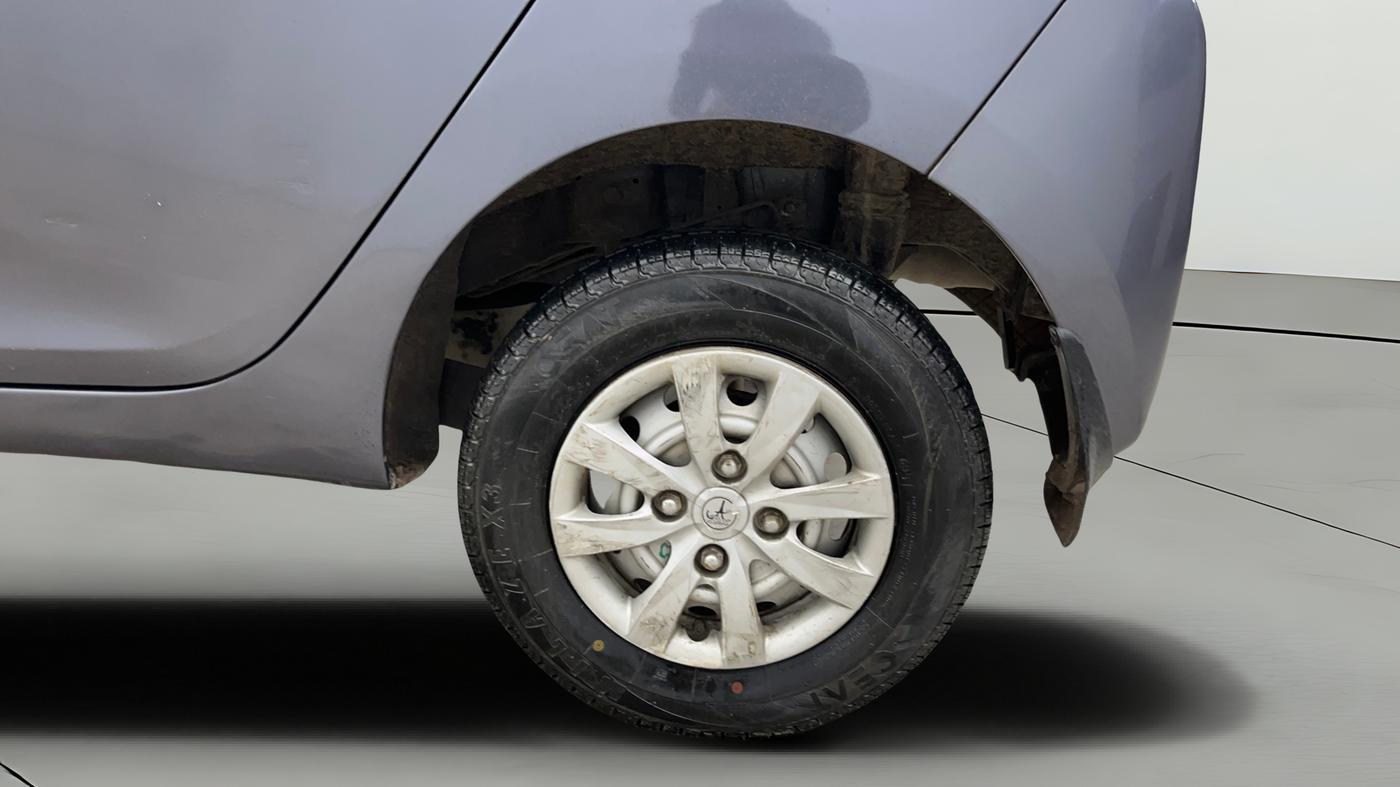 2015 Hyundai Eon ERA +, Petrol, Manual, 91,906 km, Left Rear Wheel