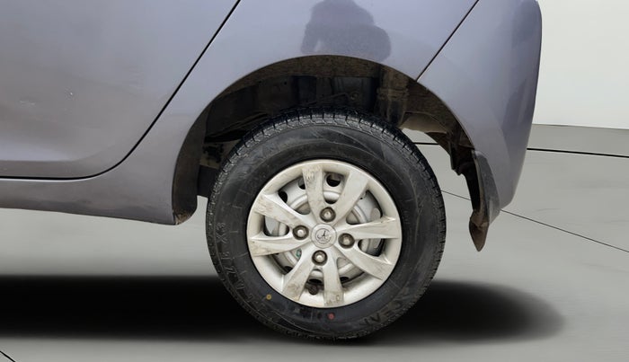 2015 Hyundai Eon ERA +, Petrol, Manual, 91,863 km, Left Rear Wheel