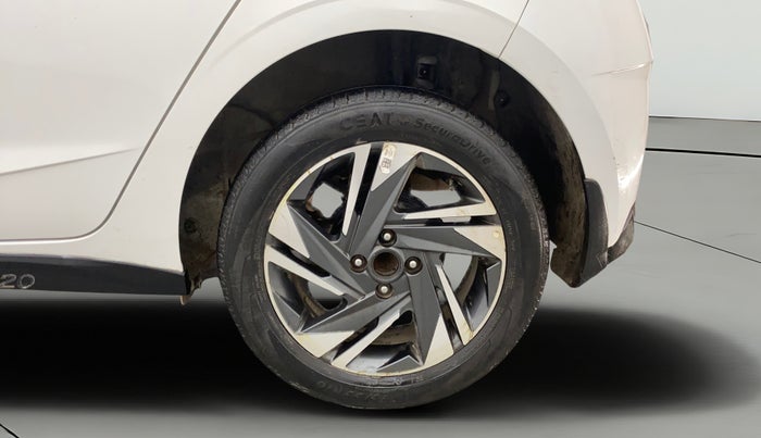 2023 Hyundai NEW I20 ASTA 1.2 MT, Petrol, Manual, 33,670 km, Left Rear Wheel