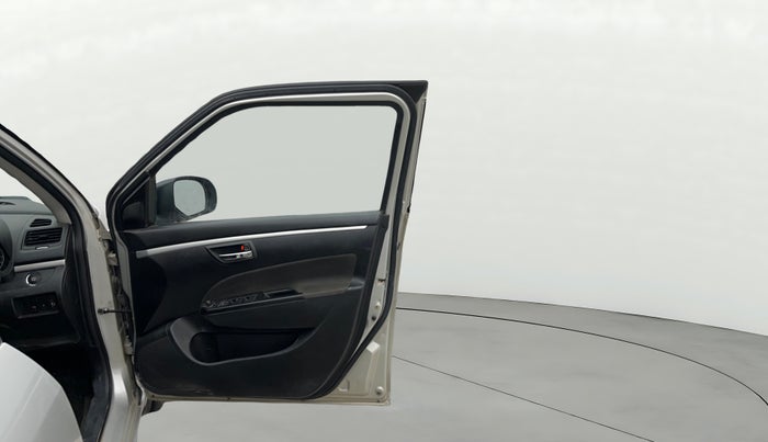 2015 Maruti Swift ZXI, Petrol, Manual, 64,697 km, RHS Front Door