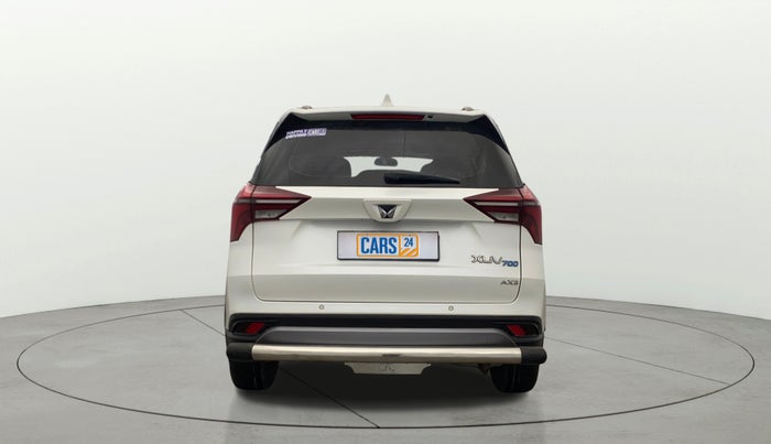 2021 Mahindra XUV700 AX 3 P MT 5 STR, Petrol, Manual, 40,193 km, Back/Rear