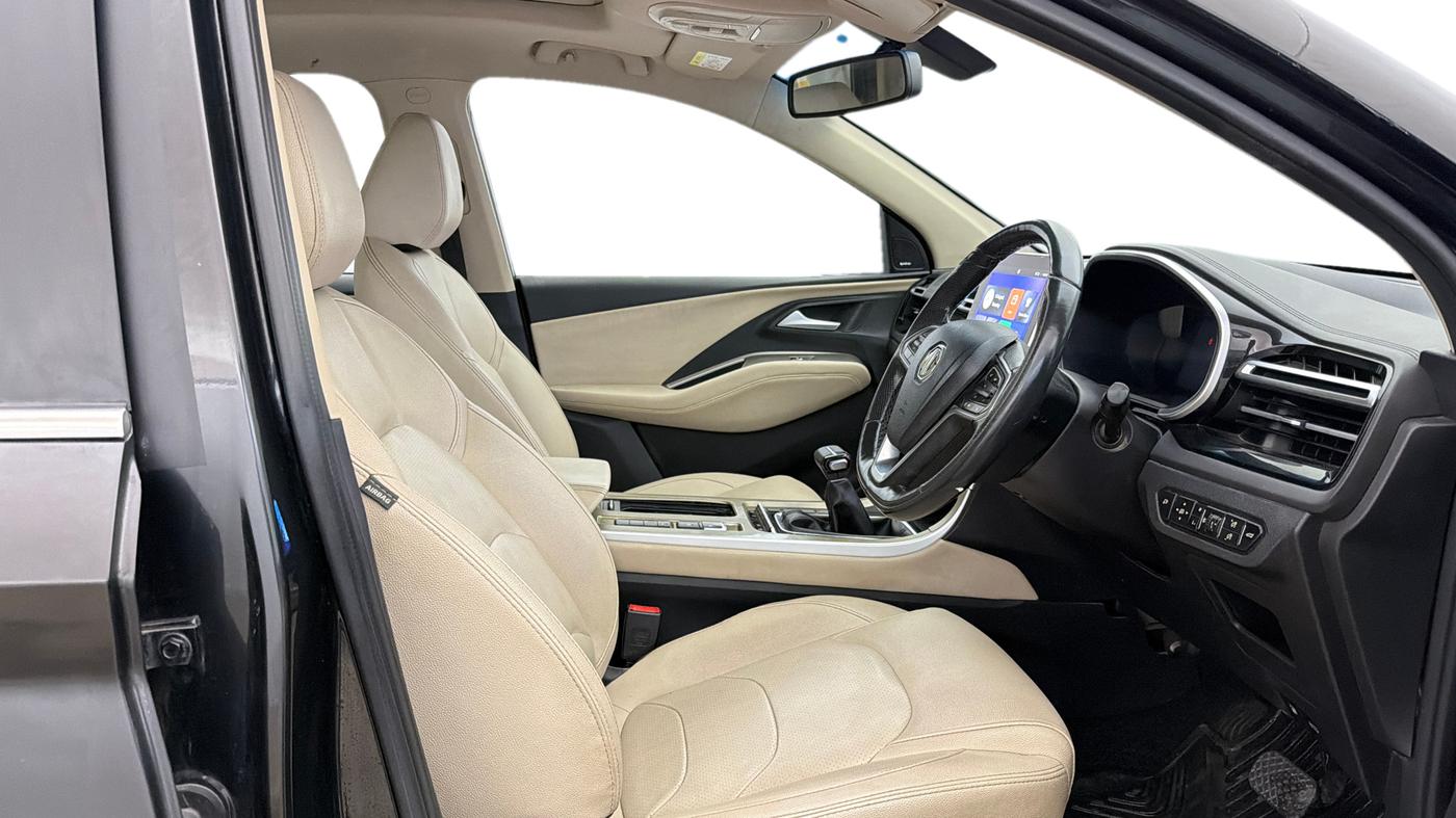 2023 MG HECTOR SHARP PRO 1.5 PETROL TURBO CVT PETROL, Petrol, Automatic, 53,128 km, Right Side Front Door Cabin