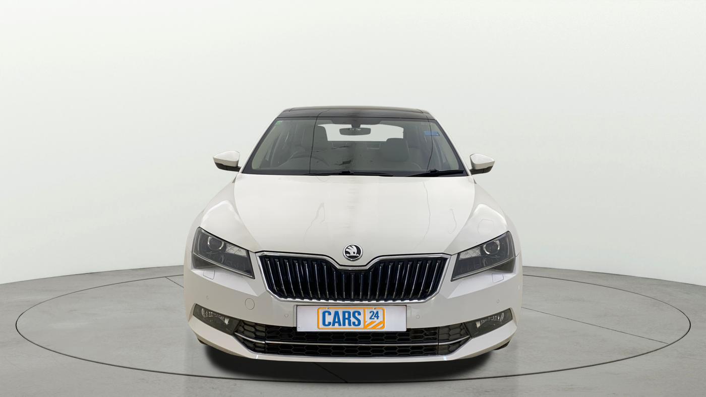 2019 Skoda Superb STYLE 1.8 TSI MT, Petrol, Manual, 50,278 km, Front