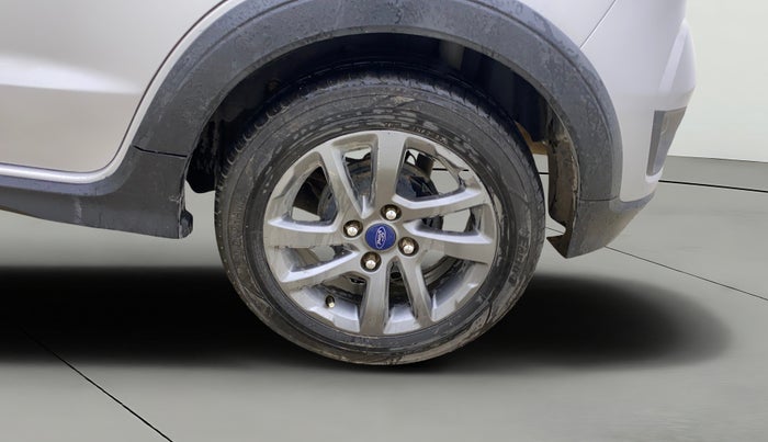 2019 Ford FREESTYLE TITANIUM 1.2 PETROL, Petrol, Manual, 76,498 km, Left Rear Wheel