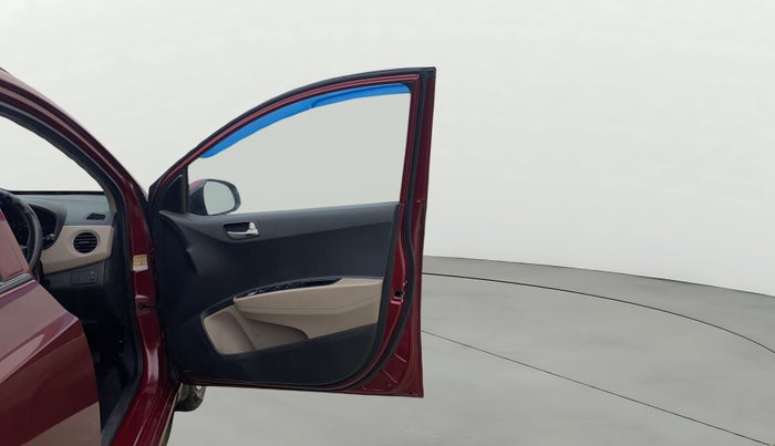 2015 Hyundai Grand i10 SPORTZ 1.2 KAPPA VTVT, Petrol, Manual, 1,02,001 km, RHS Front Door