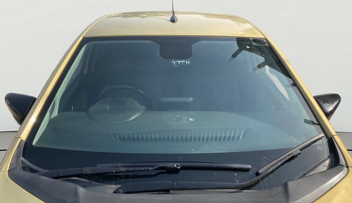 2020 Tata ALTROZ XZ PETROL, Petrol, Manual, 78,334 km, Front Windshield