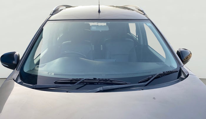 2019 Maruti XL6 ALPHA MT, Petrol, Manual, 94,172 km, Front Windshield